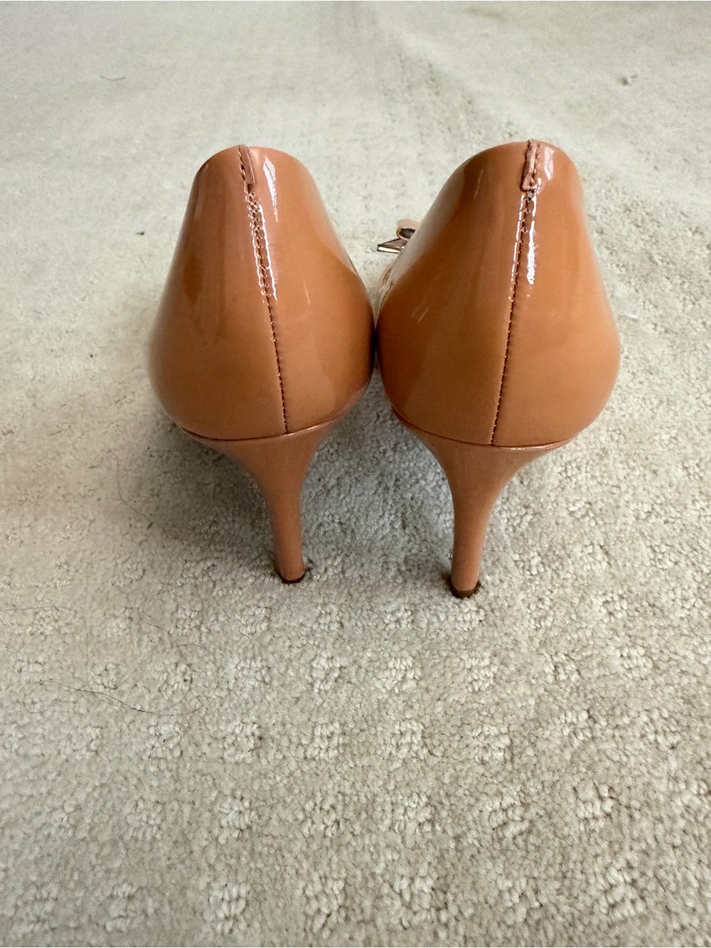 Women's Dusty Rose / Pink Patent Pointed-Toe Bow Heels - Picture 3 of 8